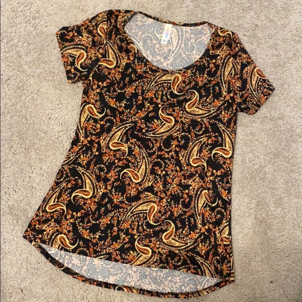 LulaRoe Classic Tee